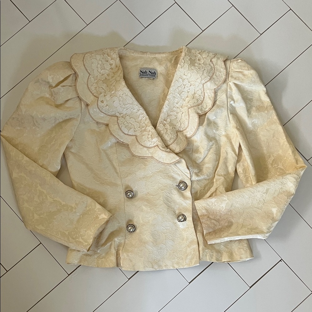 Vintage Nah Nah Collections Cream Lace Blouse Jacket Scalloped Collar 80s